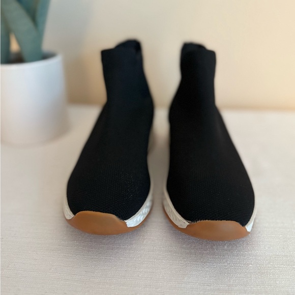 J/SLIDES Urban Sport Black Knit Stretch Slip In Sneakers - Picture 5 of 13